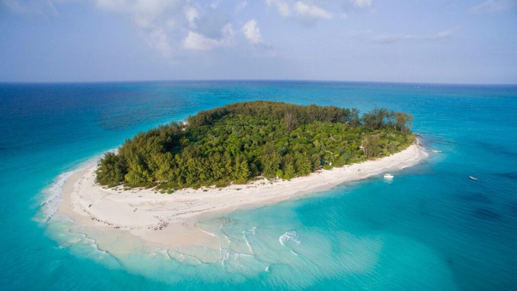  North of Zanzibar Island