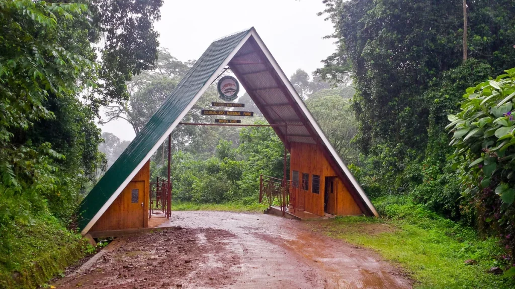 Mweka Camp - Mweka Gate